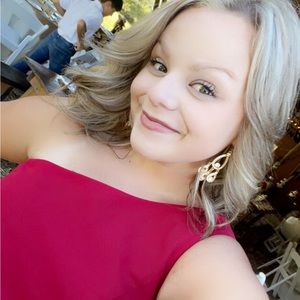 Meet your Posher, Lexi